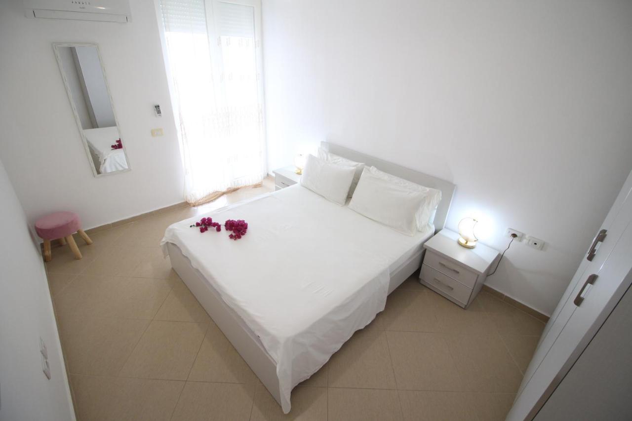 The Bay Apartments ساراندا المظهر الخارجي الصورة