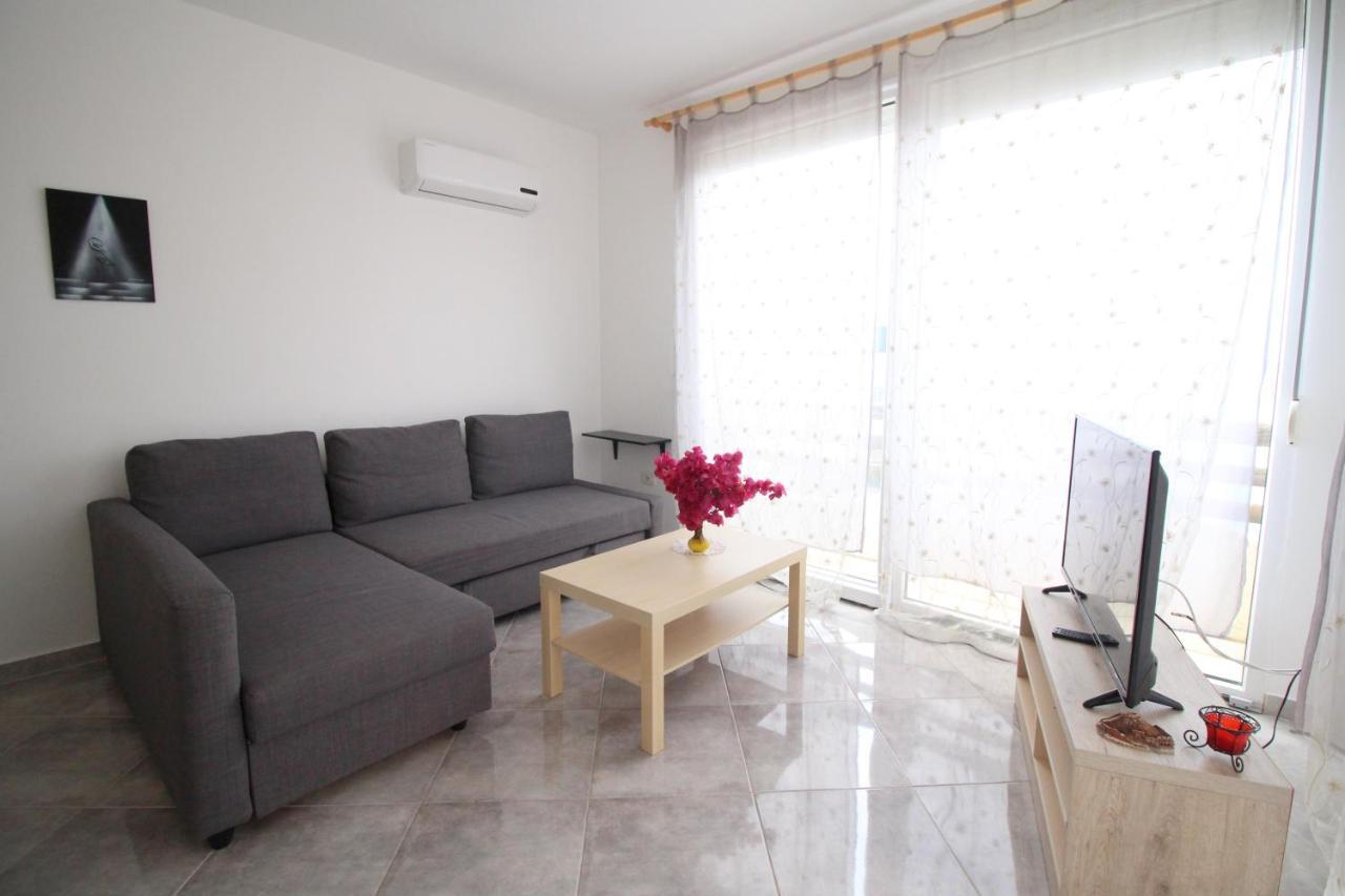 The Bay Apartments ساراندا المظهر الخارجي الصورة
