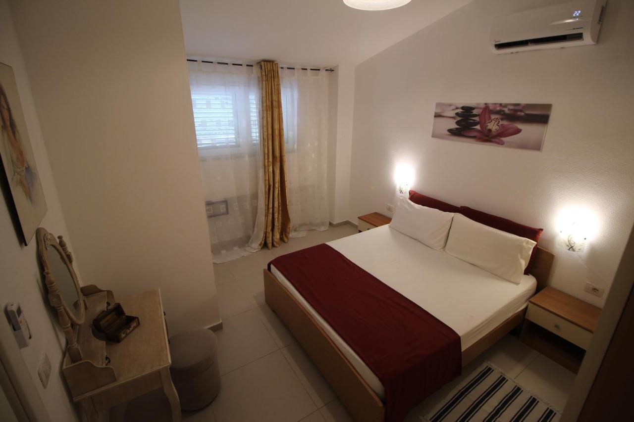 The Bay Apartments ساراندا المظهر الخارجي الصورة
